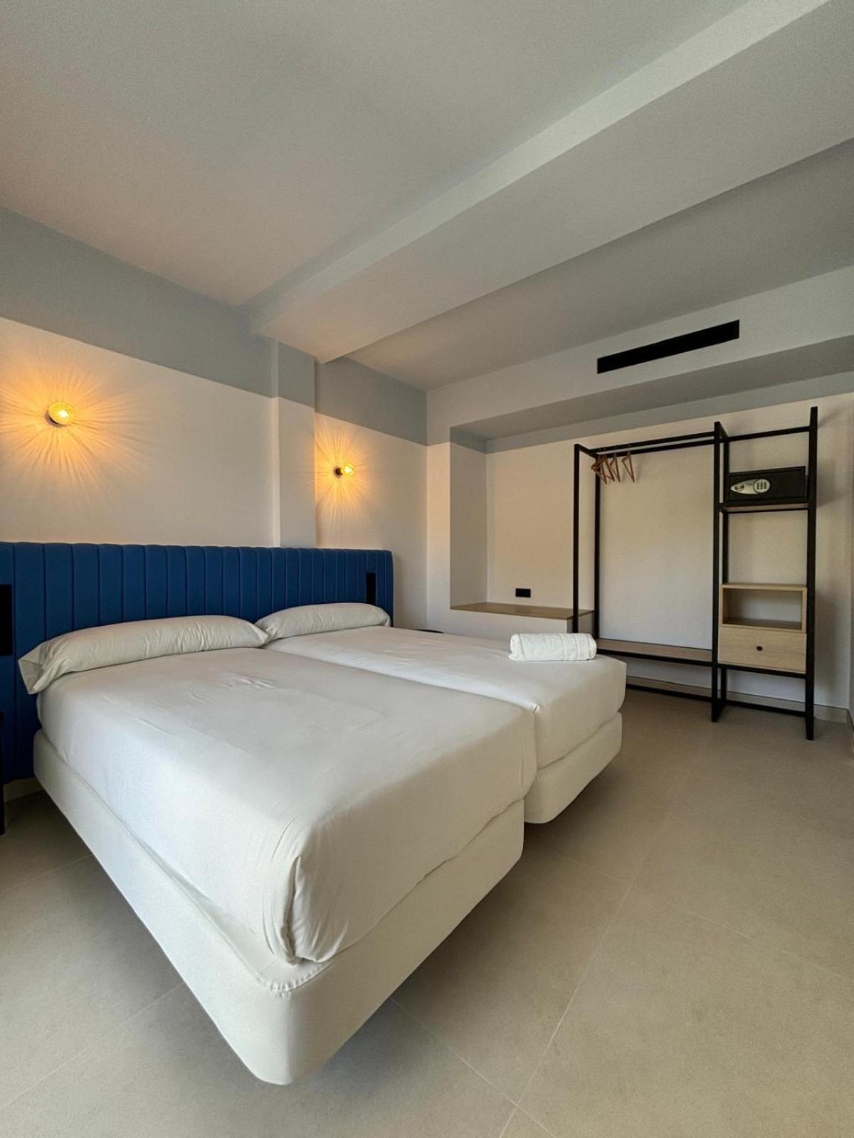 Apartamentos Sofia Es Canar  Luaran gambar