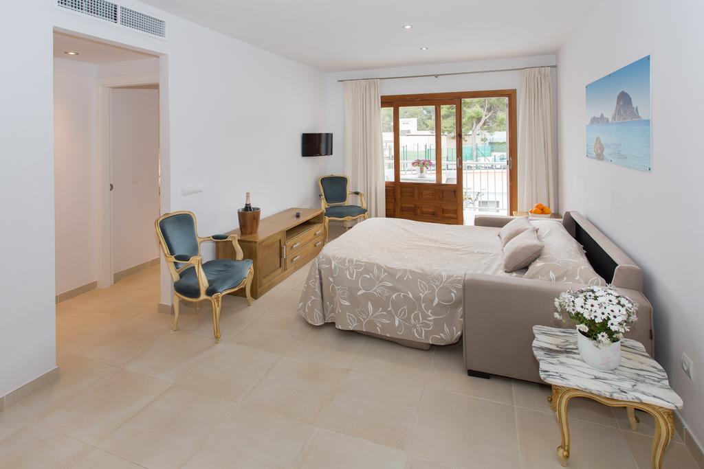 Apartamentos Sofia Es Canar  Luaran gambar